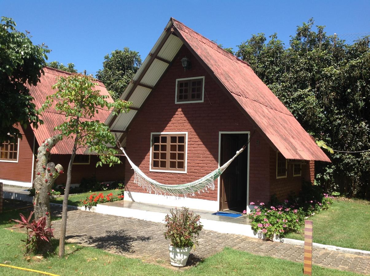 Hr Chales Pousada Itapemirim Exterior photo