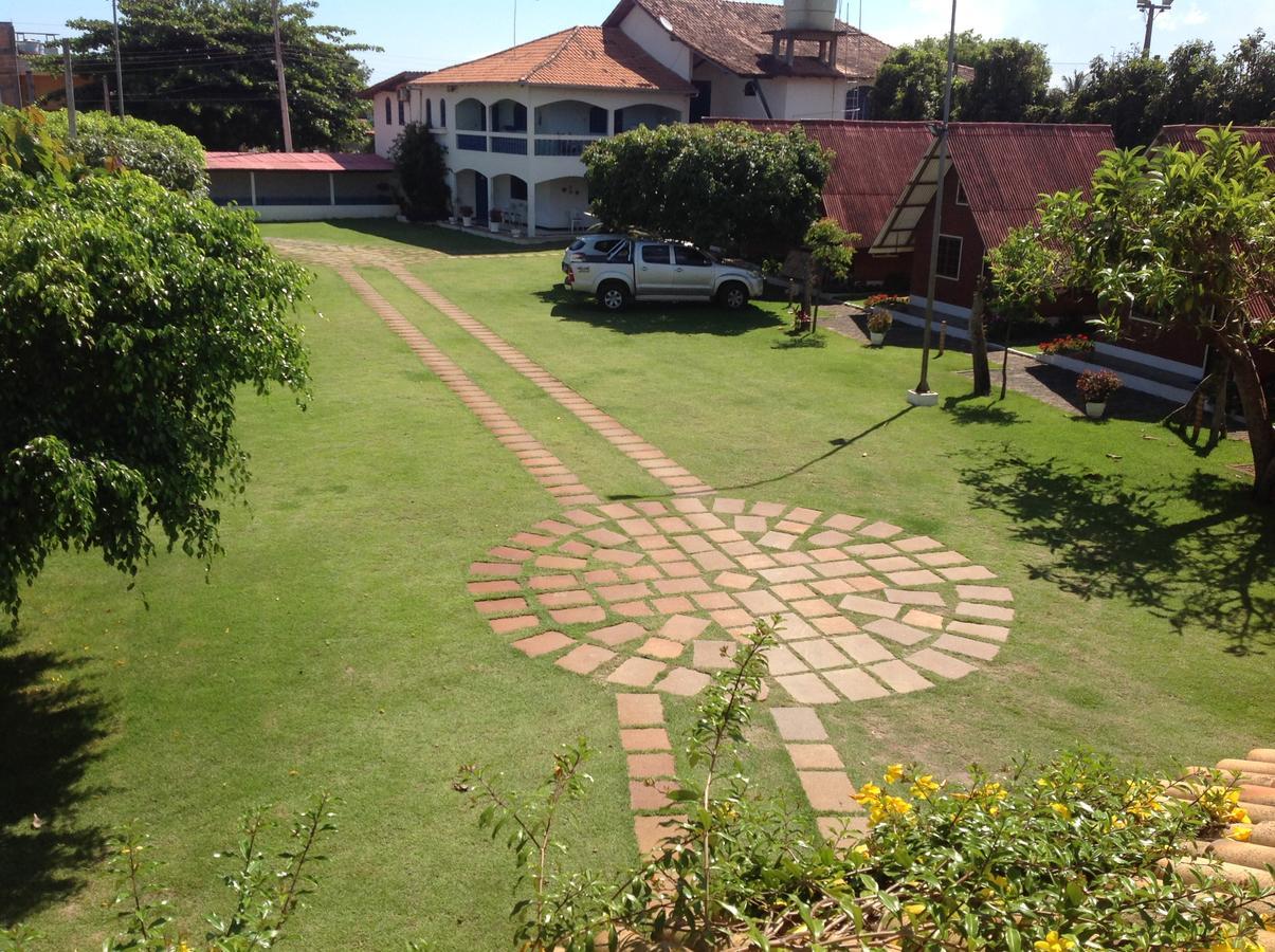 Hr Chales Pousada Itapemirim Exterior photo