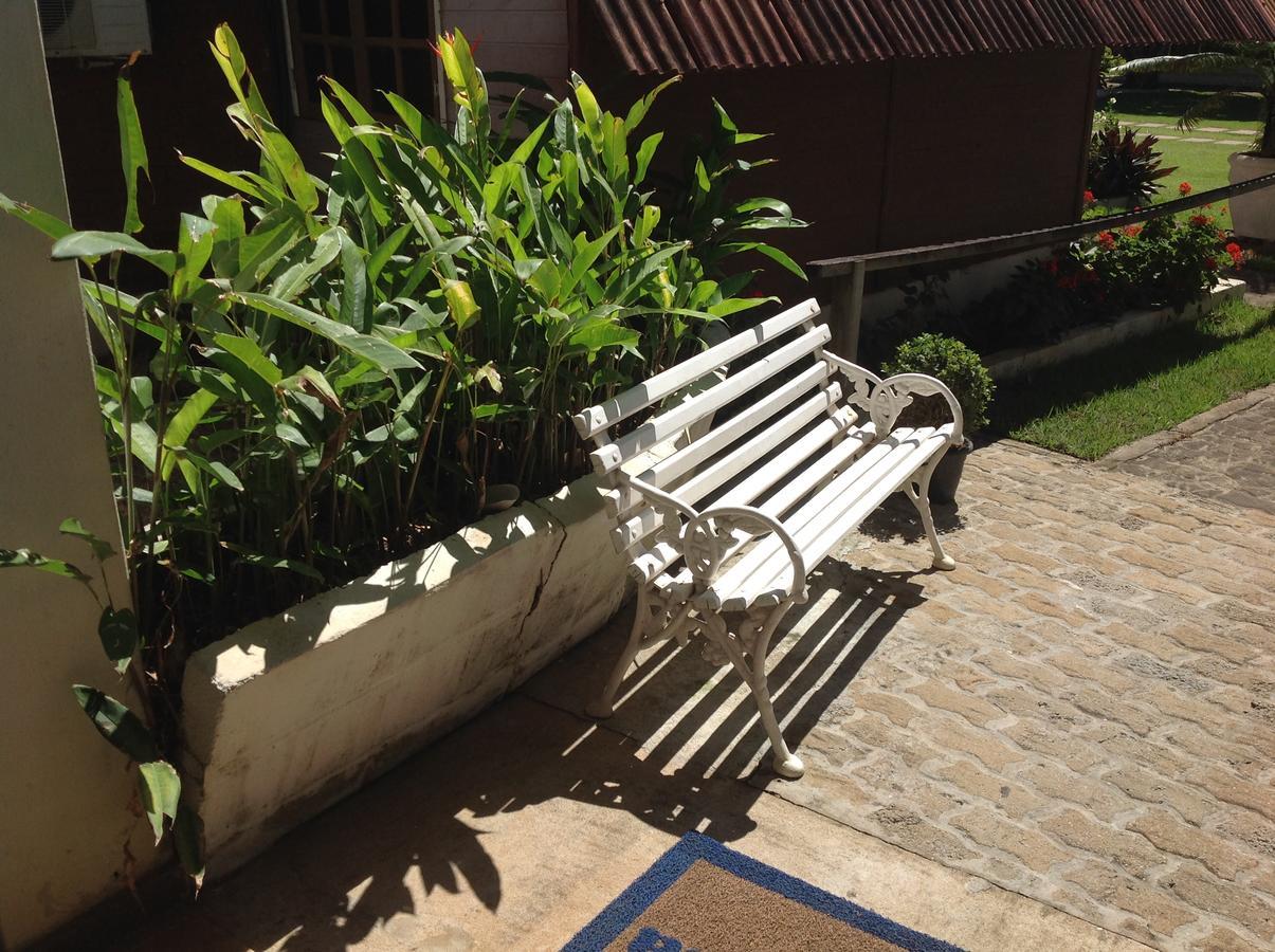 Hr Chales Pousada Itapemirim Exterior photo